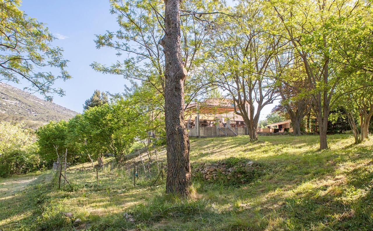 Auberge De La Vallee Saint-Jean-de-Bueges Экстерьер фото