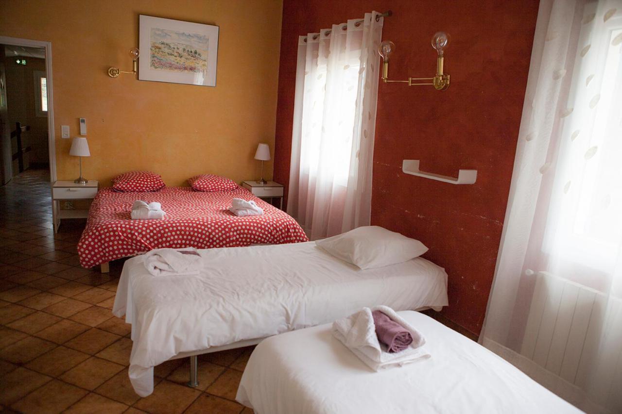 Auberge De La Vallee Saint-Jean-de-Bueges Экстерьер фото
