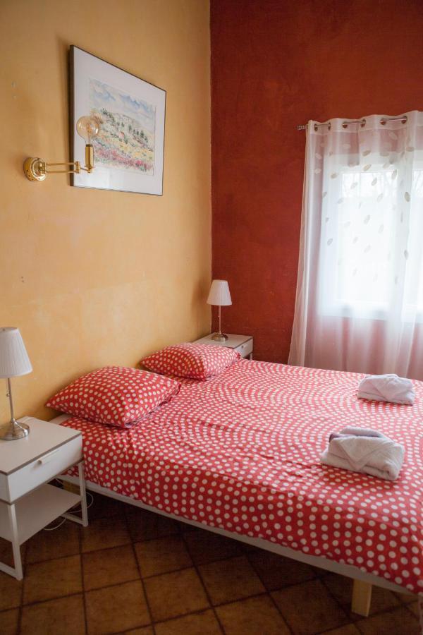 Auberge De La Vallee Saint-Jean-de-Bueges Экстерьер фото
